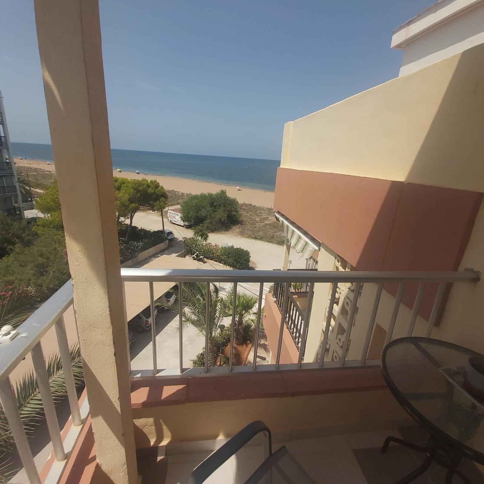 Apartamento Boga Primera Linea Del Mar Dénia Exterior foto